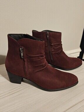 Munro Elliot Women’s Wine Nubuck Leather Ankle Boots - Sz 10 - Water Resistant